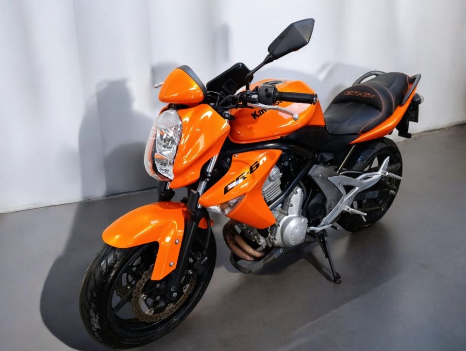 KAWASAKI ER-6 4