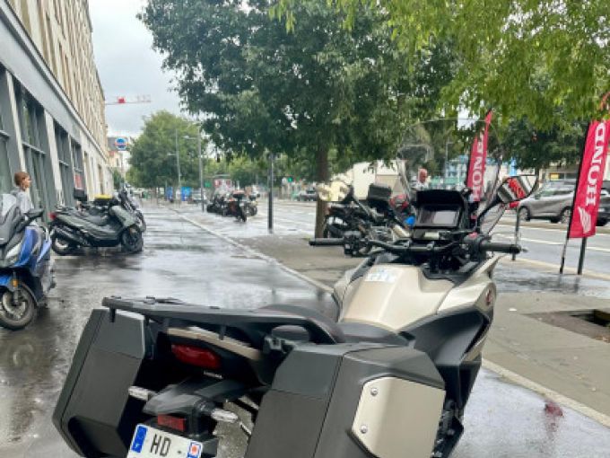 HONDA NT 1100 DCT 4