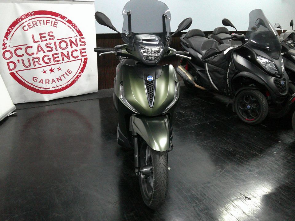 PIAGGIO BEVERLY 300 4