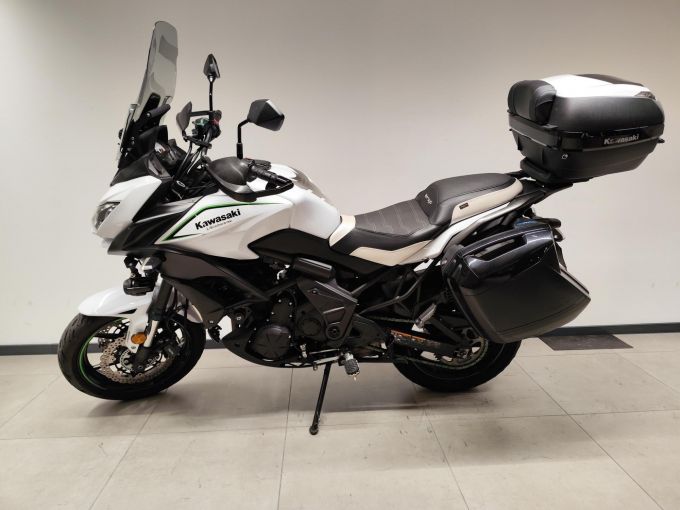 KAWASAKI VERSYS 650 4