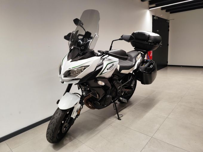 KAWASAKI VERSYS 650 4