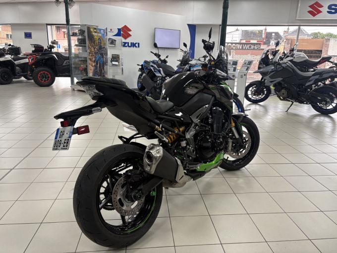 KAWASAKI Z900 SE 4