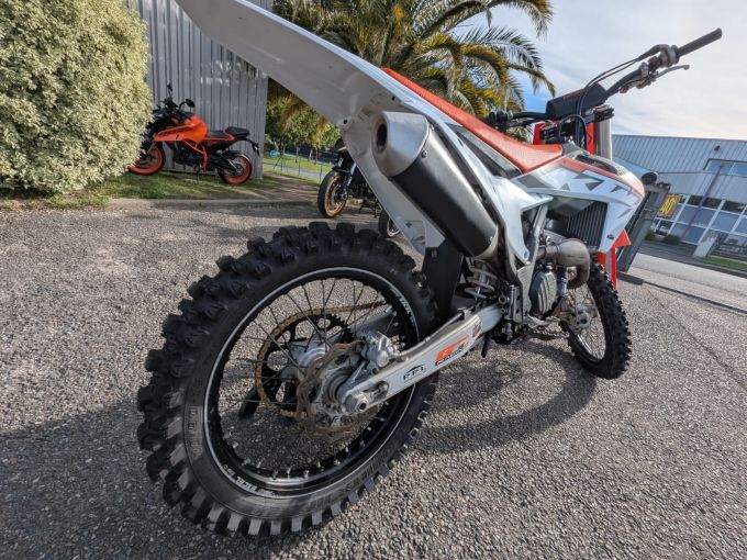 KTM 250 SX-F 4