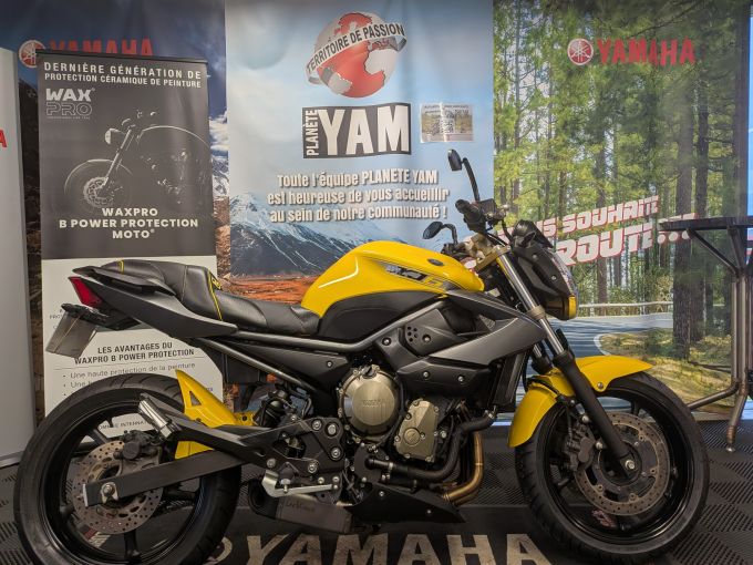 YAMAHA XJ6-N 4