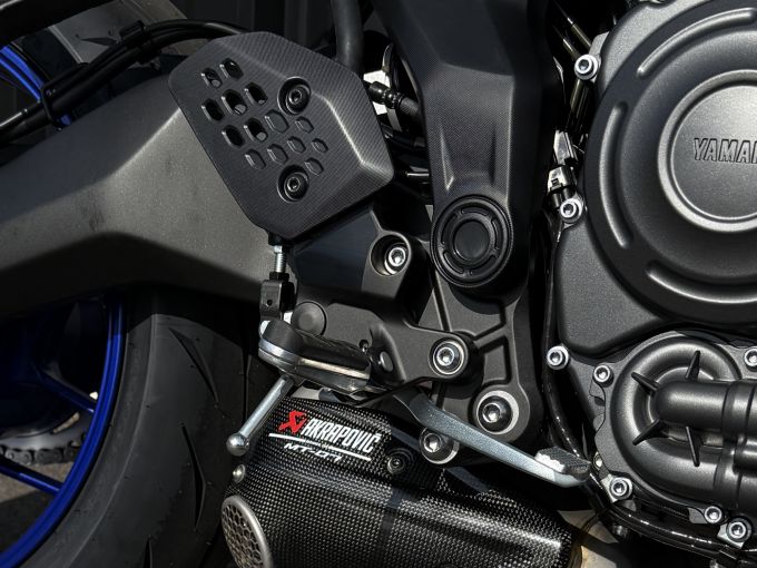 YAMAHA MT-07 (47.5CV) 4