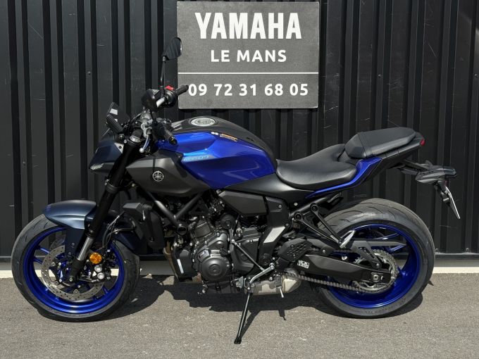 YAMAHA MT-07 (47.5CV) 4