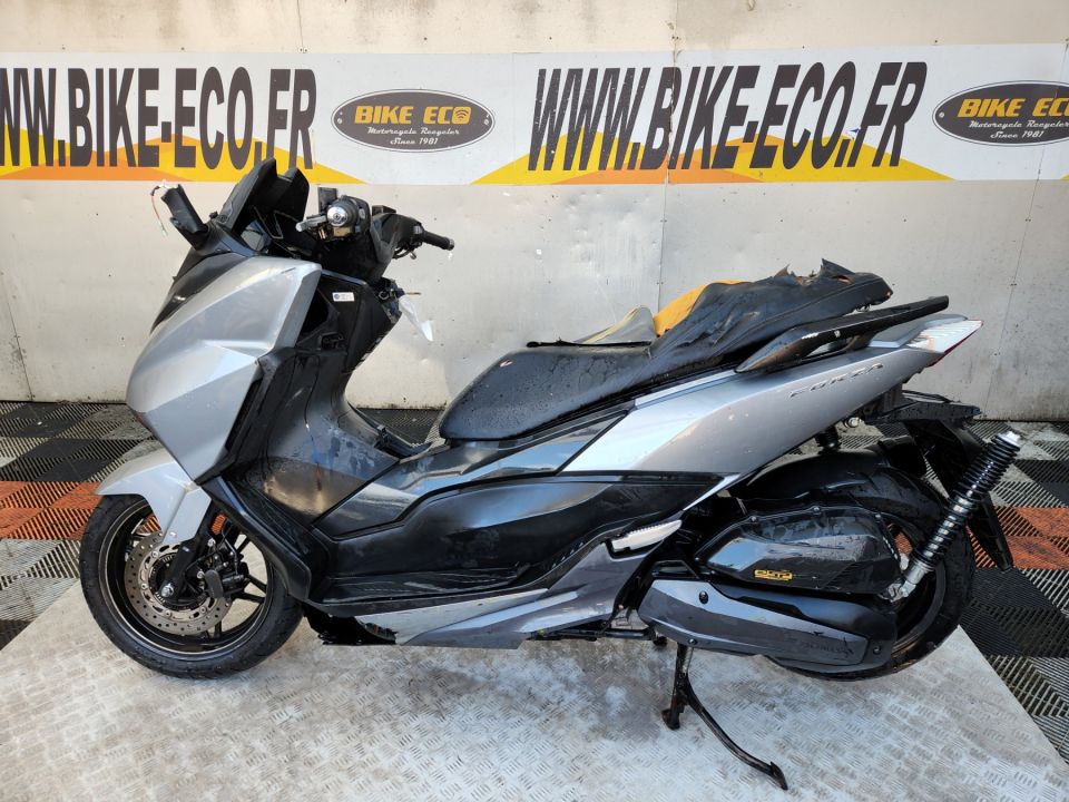 HONDA NSS FORZA 125 4