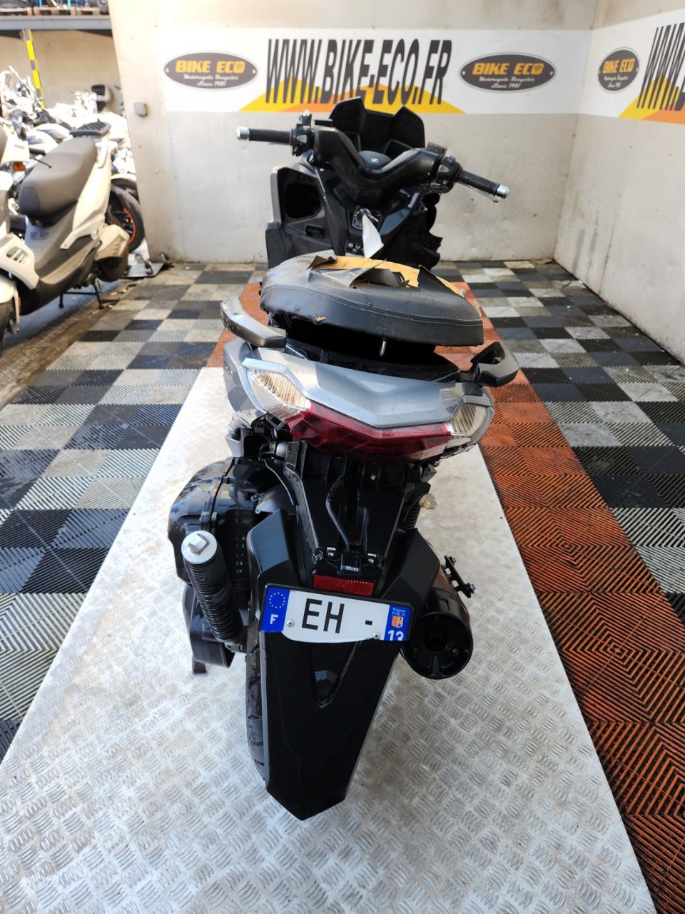 HONDA NSS FORZA 125 4