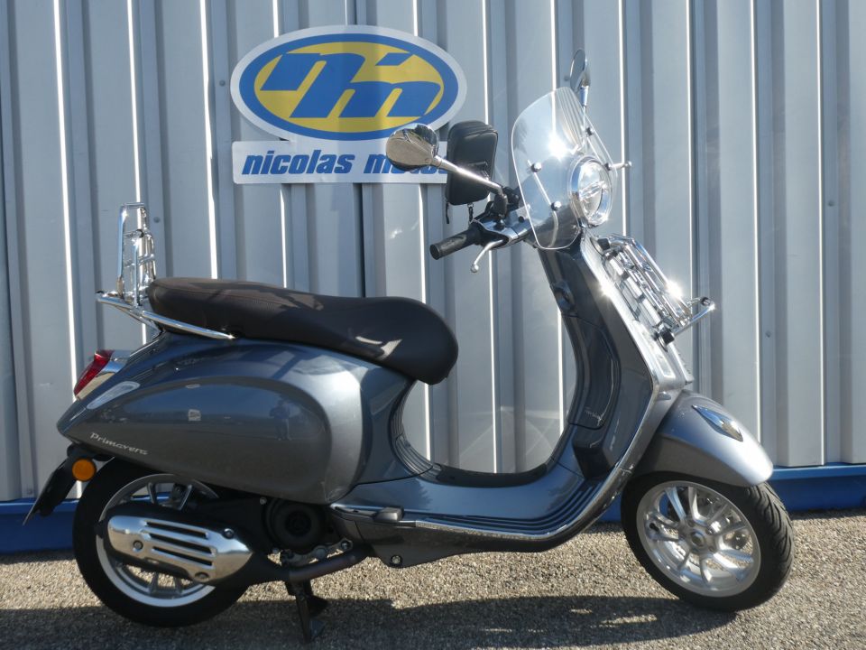 VESPA PRIMAVERA 50 4