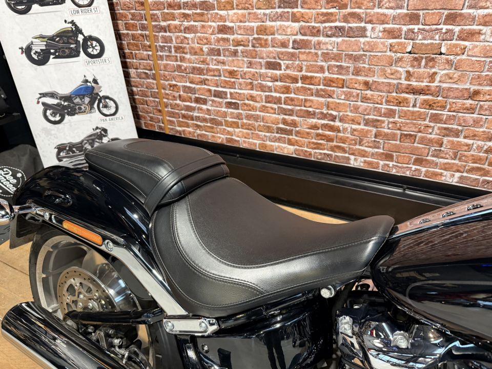 HARLEY-DAVIDSON SOFTAIL FAT BOY 1868 4