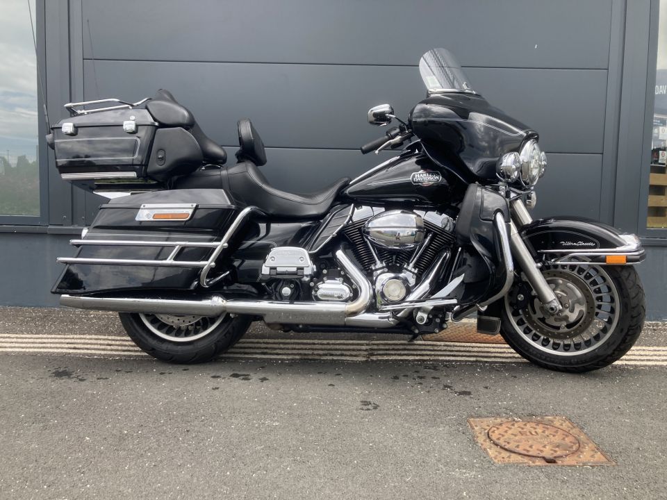HARLEY-DAVIDSON TOURING ELECTRA GLIDE 1584 ULTRA CLASSIC 4
