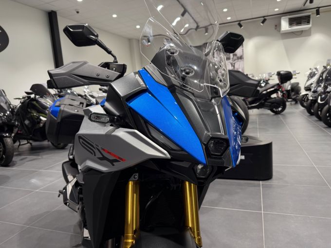 SUZUKI GSX-S 1000 GX 4