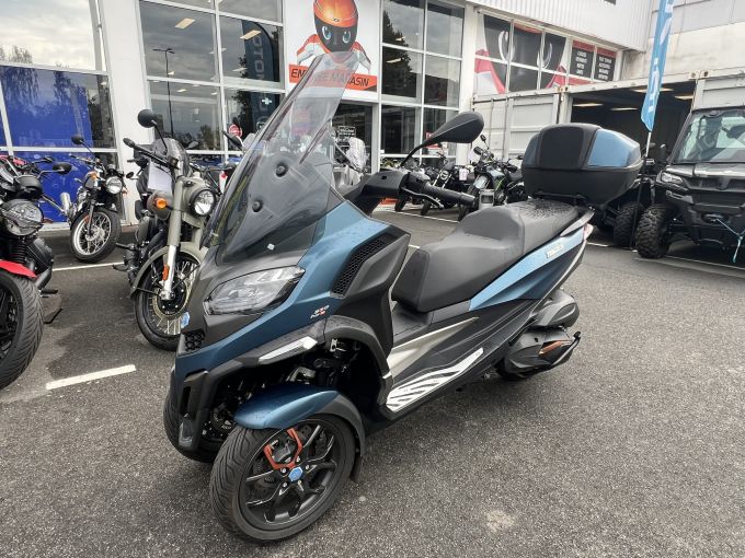 PIAGGIO MP3 530 HPE EXCLUSIVE 4