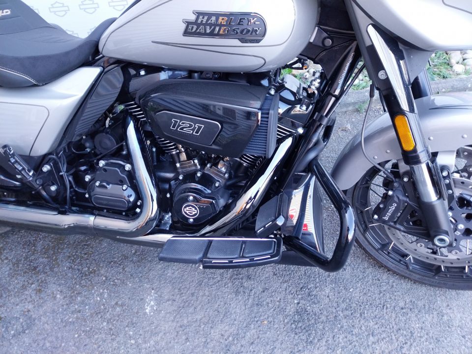 HARLEY-DAVIDSON TOURING STREET GLIDE 1977 CVO  4