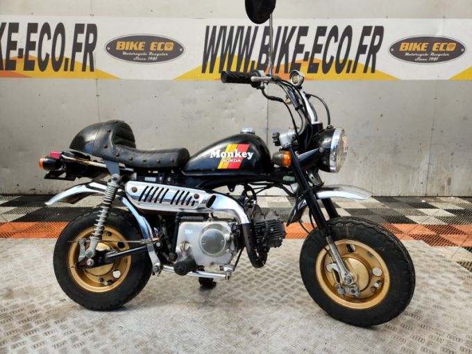 HONDA Z50 MONKEY 4