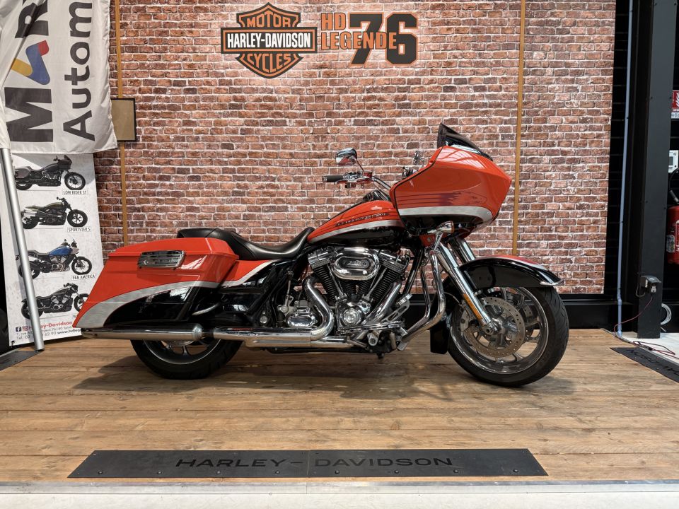 HARLEY-DAVIDSON TOURING ROAD GLIDE 1800 CVO 4