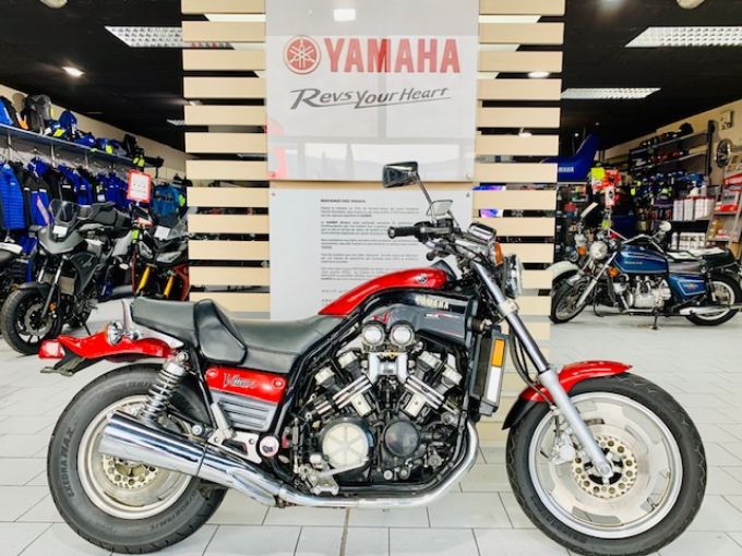 YAMAHA VMAX 1200 4