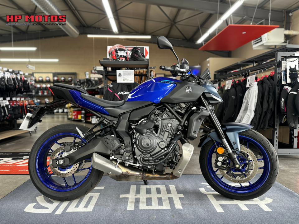YAMAHA MT-07 Y-AMT 4