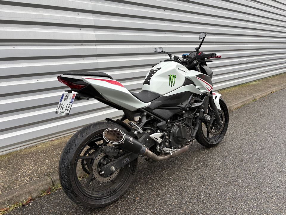 KAWASAKI Z400 4