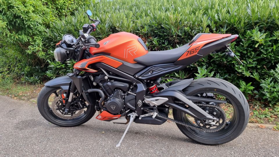 TRIUMPH STREET TRIPLE 765 R 4