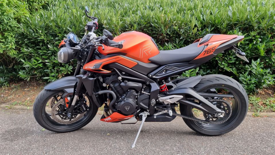 TRIUMPH STREET TRIPLE 765 R 4
