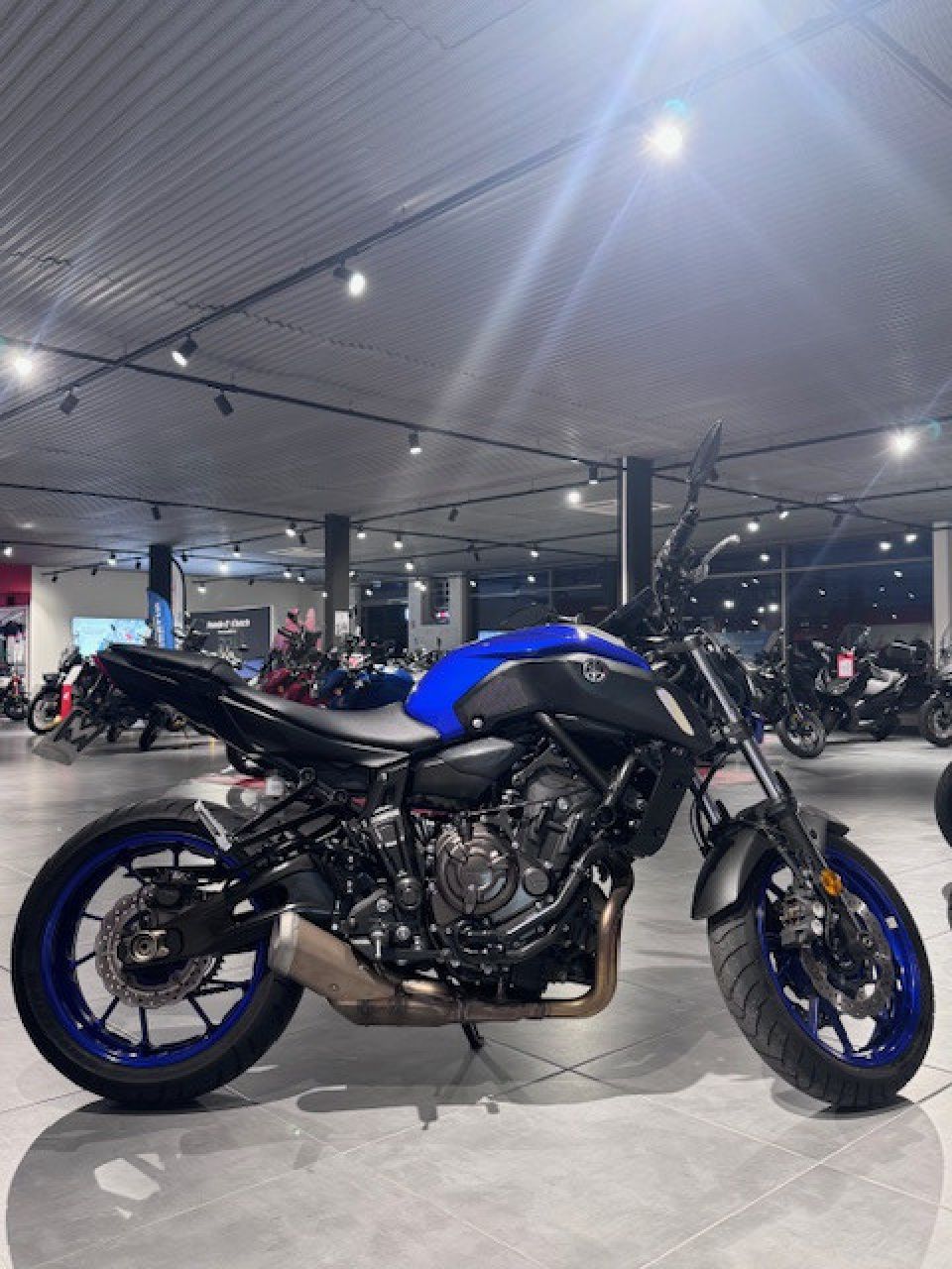 YAMAHA MT 07 700 4