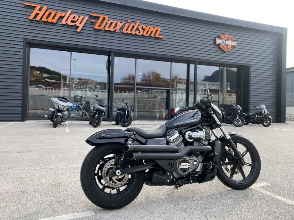 HARLEY-DAVIDSON SPORTSTER NIGHTSTER 975 SPECIAL 4