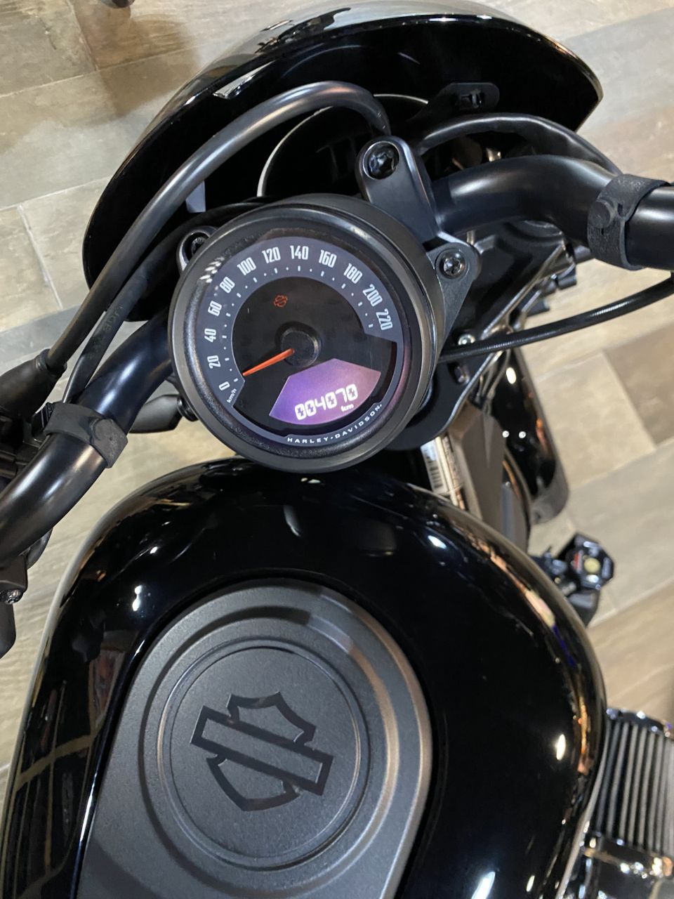 HARLEY-DAVIDSON SPORTSTER NIGHTSTER 975 SPECIAL 4