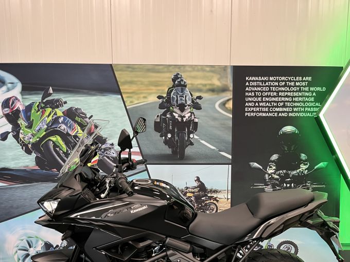 KAWASAKI VERSYS 650 4