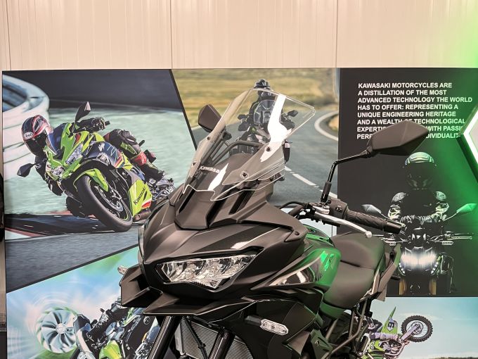 KAWASAKI VERSYS 650 4