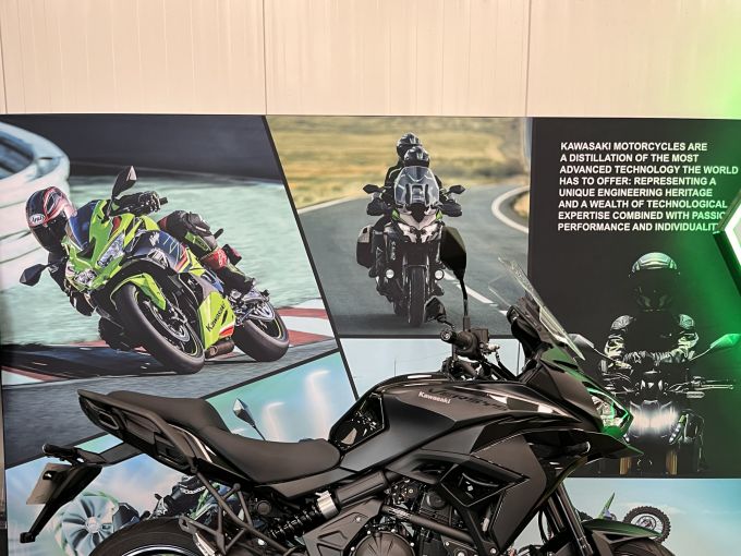KAWASAKI VERSYS 650 4