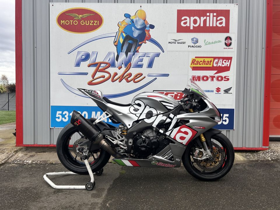 APRILIA RSV4 1000 RR 4