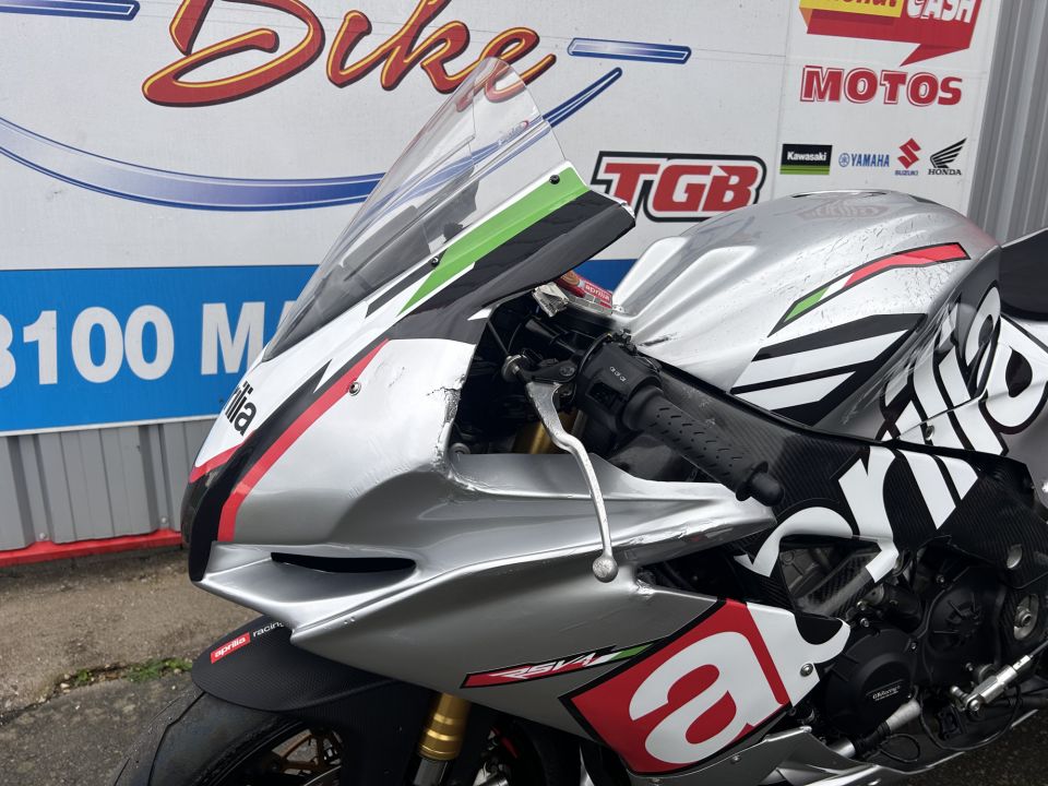 APRILIA RSV4 1000 RR 4