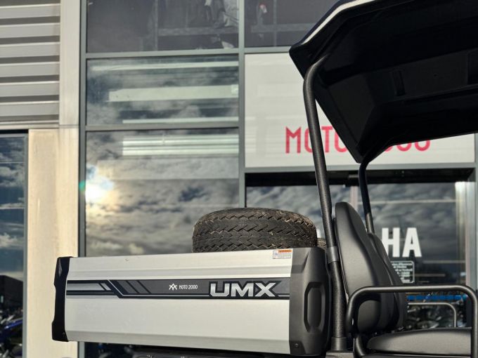 YAMAHA UMX AC 4