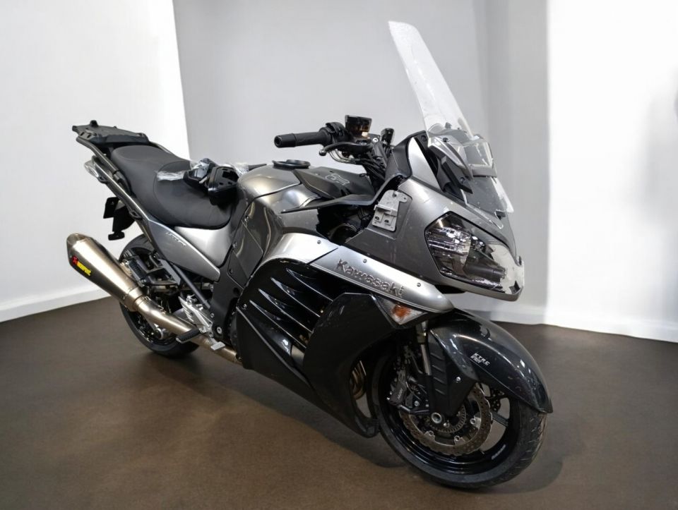 KAWASAKI GTR 1400 4