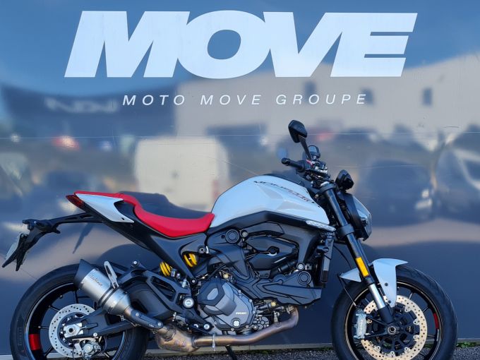 DUCATI MONSTER 937 4