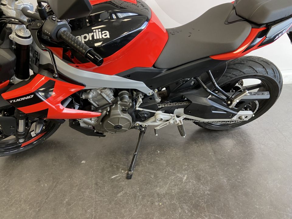 APRILIA TUONO 457 4