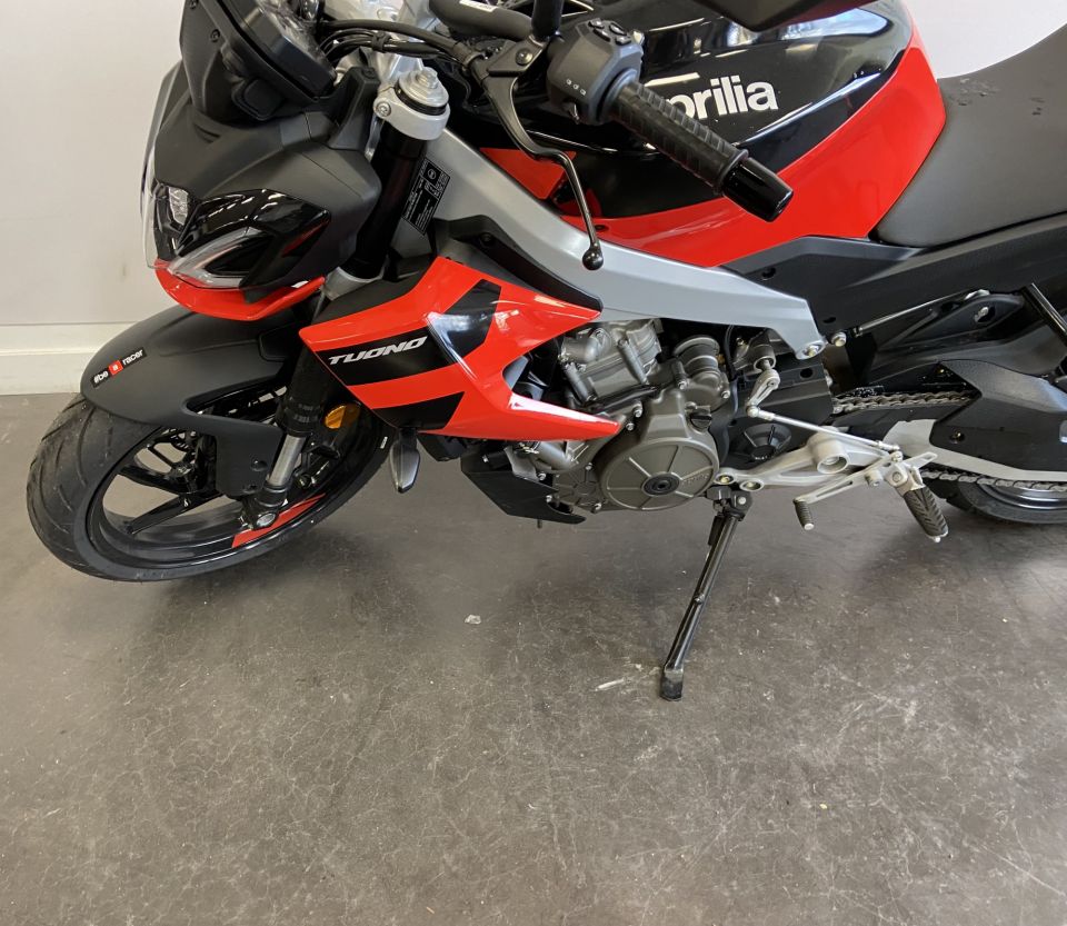 APRILIA TUONO 457 4