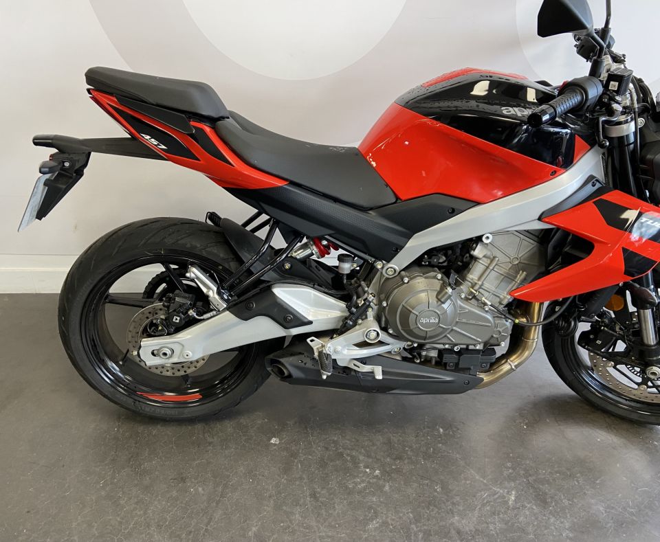APRILIA TUONO 457 4