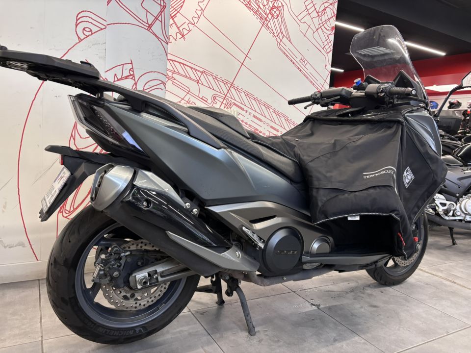 KYMCO AK 550 4