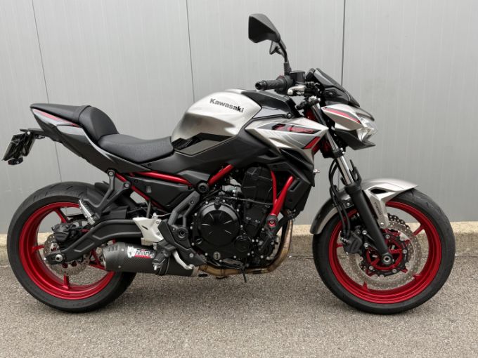 KAWASAKI Z650 ABS 4