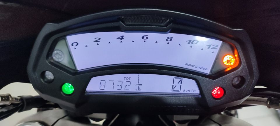 DUCATI 796 MONSTER 4