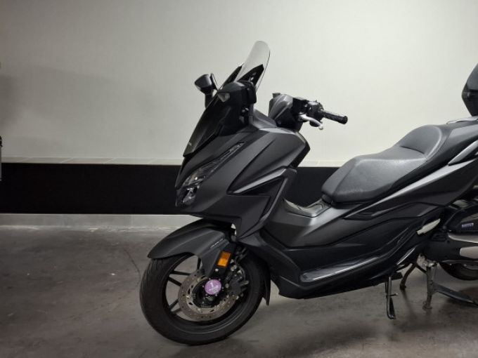 HONDA FORZA 125 ABS 4