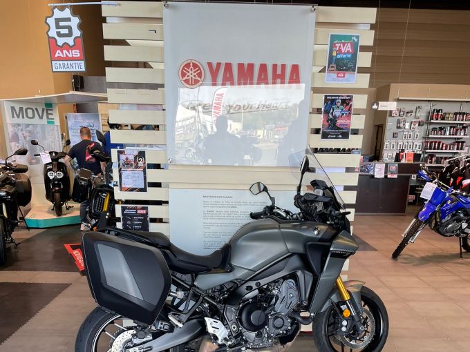 YAMAHA TRACER 9 GT 4