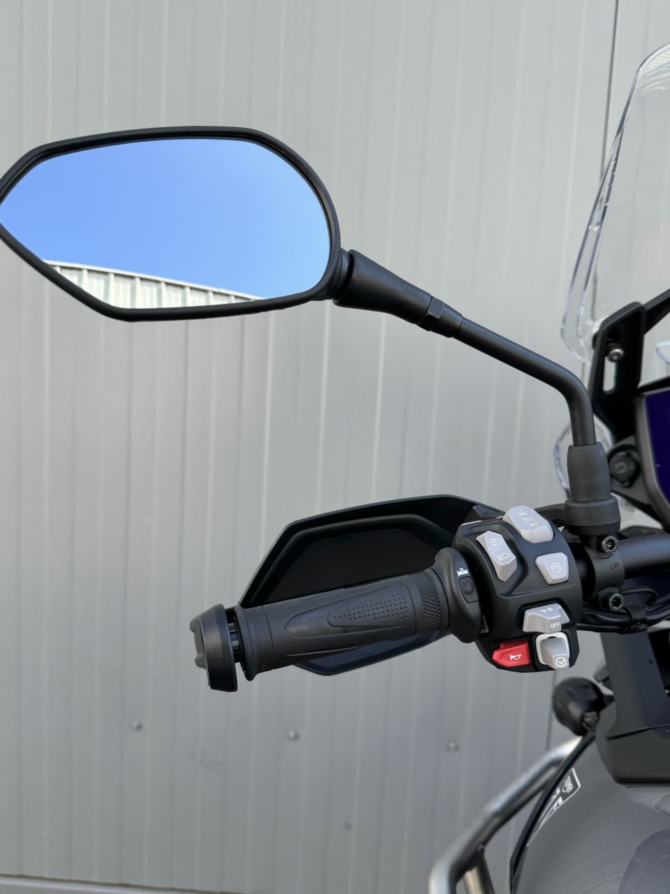 TRIUMPH Tiger 900 GT PRO 4