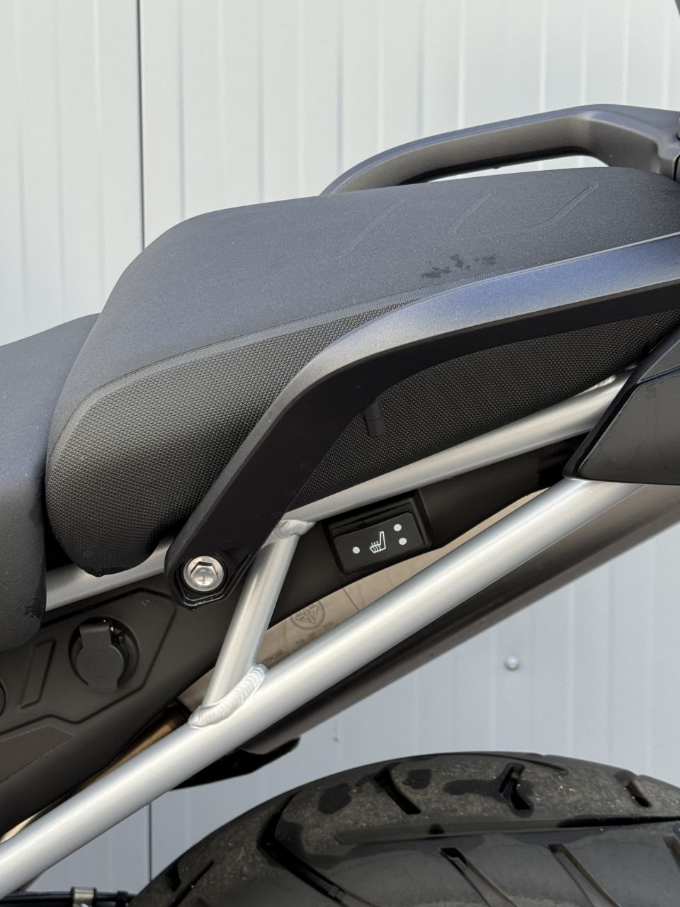 TRIUMPH Tiger 900 GT PRO 4