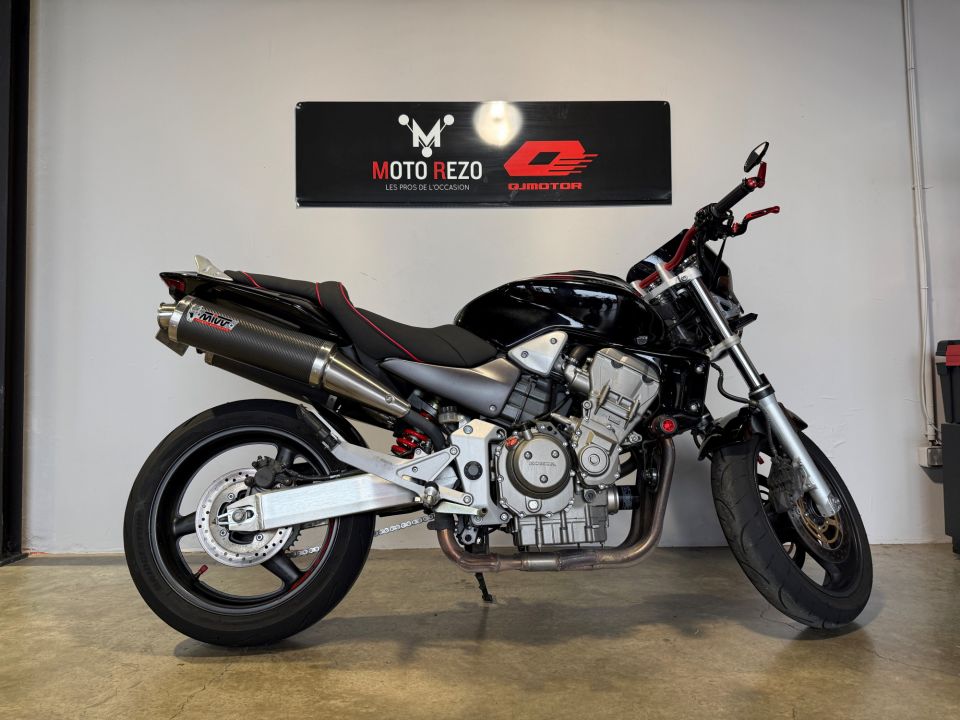 HONDA CB 900 HORNET 4