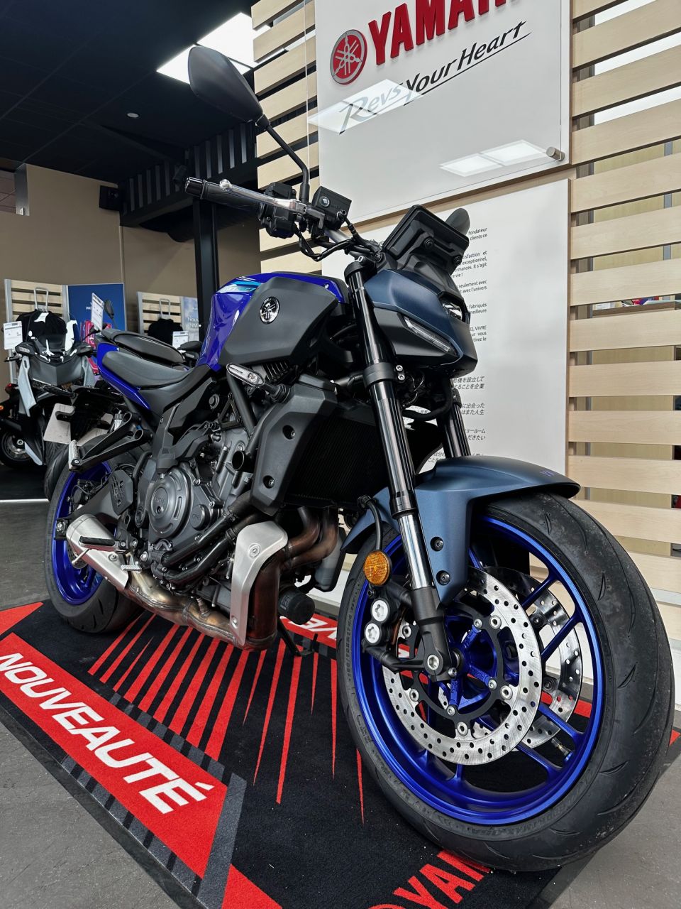 YAMAHA MT-07 (47.5CV) 4