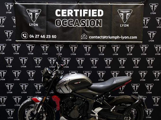 TRIUMPH TRIDENT 660 4
