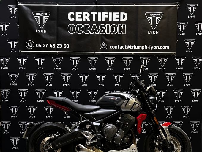 TRIUMPH TRIDENT 660 4